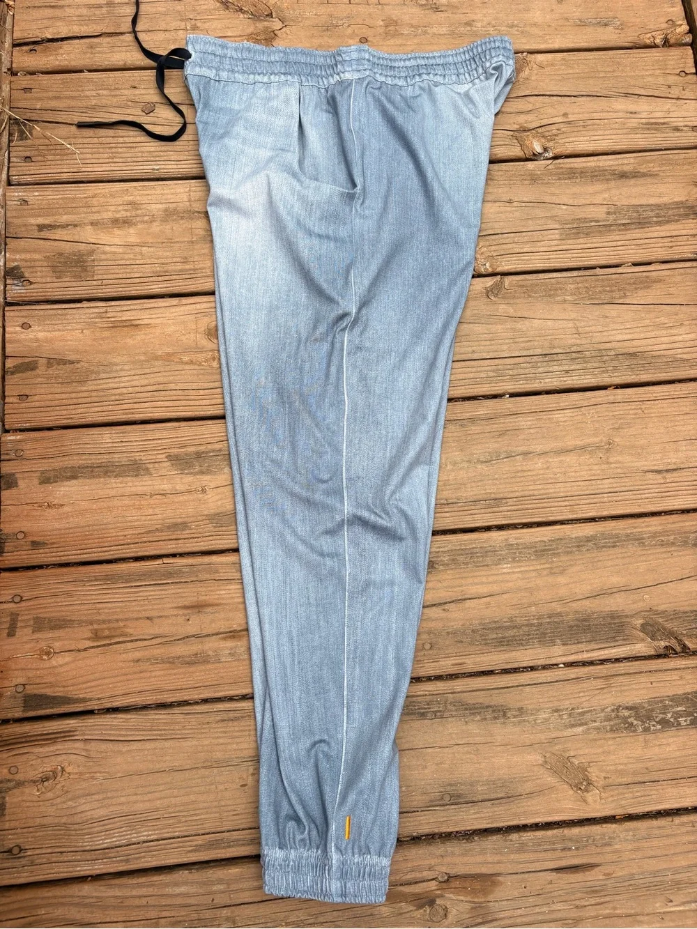 Lucy Light Blue Jogger Denim Jeans - Picture 3 of 4